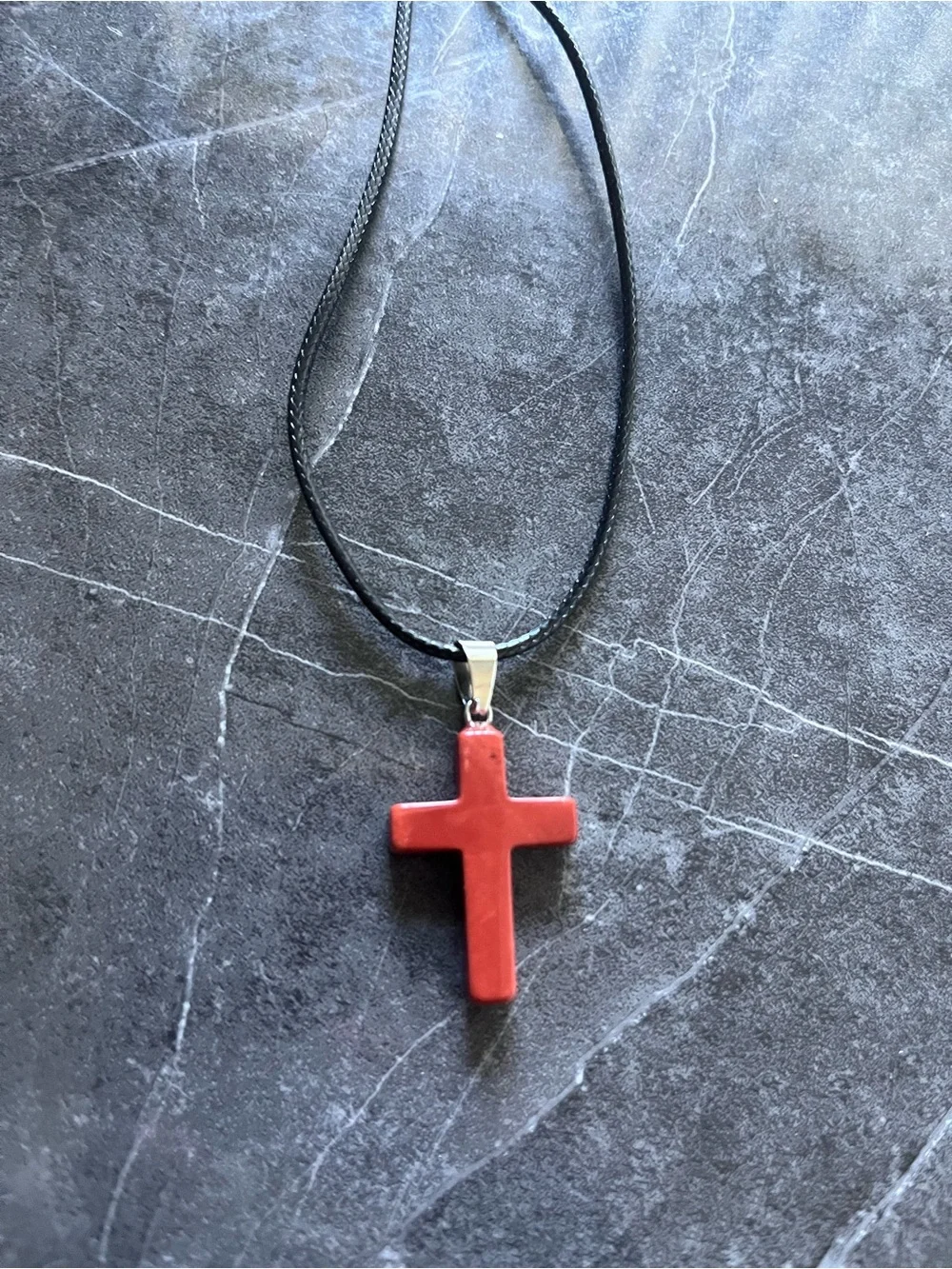 Red Cross Pendant Necklace – Unisex Fashion Jewelry